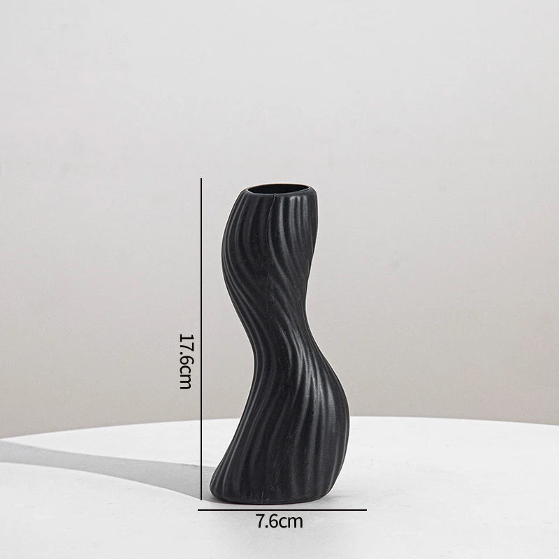 Imitation Ceramic Vase Modern White Plastic Flower Vase Creative Spiral Boho Aesthetic Irregular Flower Vases Wedding Home Decor