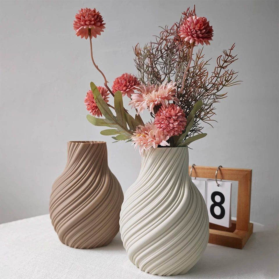 Cross-Border Minimalist Spiral Texture Decorative Vase For Warm Modern-Style Home Desktop Soft Decoration Scenario