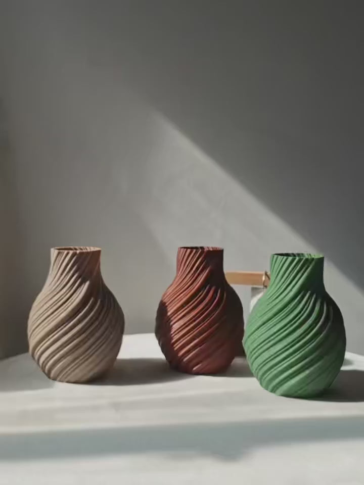 Cross-Border Minimalist Spiral Texture Decorative Vase For Warm Modern-Style Home Desktop Soft Decoration Scenario